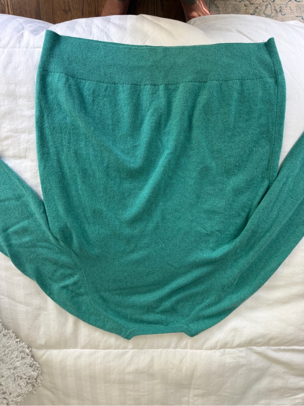 Brooks Brothers Women’s Crewneck Sweater in Teal Green - Picture 4 of 8